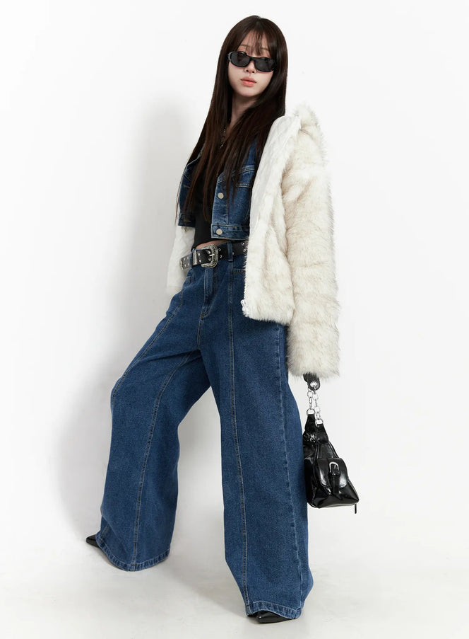 oversized-quilted-faux-fur-hooded-jacket-co521 / Light beige