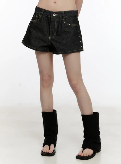 no-fade-studded-denim-shorts-cl504 / Black