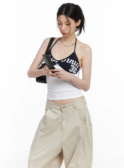 contrast-graphic-halter-top-cu530 / White