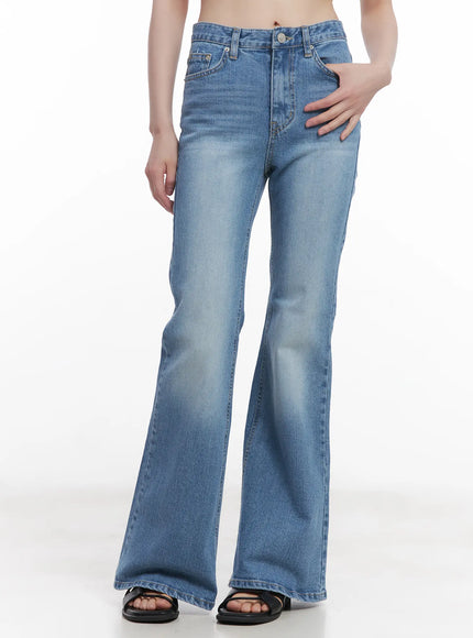 wonyoung-slim-fit-flared-jeans-cu520 / Light blue