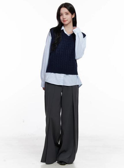 classic-v-neck-sweater-co522