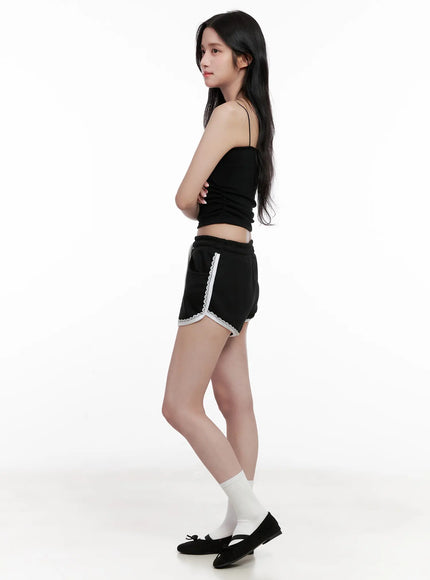 contrast-lace-trim-shorts-cl516