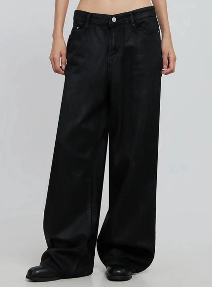 wide-leg-faux-leather-pants-io530