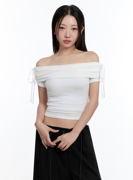 ribbon-off-shoulder-crop-top-iu504