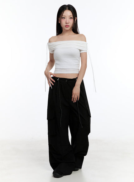 ribbon-off-shoulder-crop-top-iu504