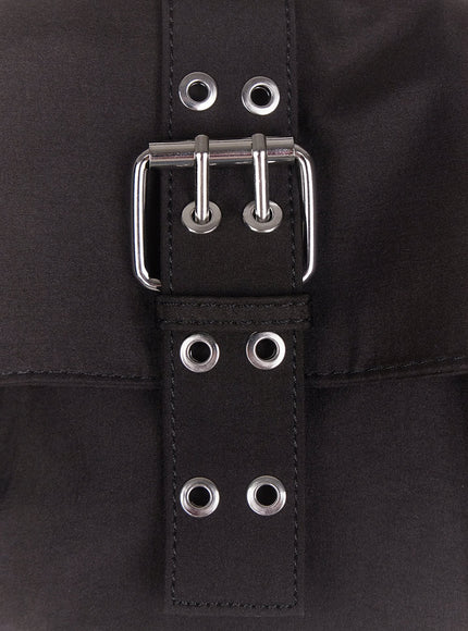 chunky-buckle-eyelet-shoulder-bag-iy502