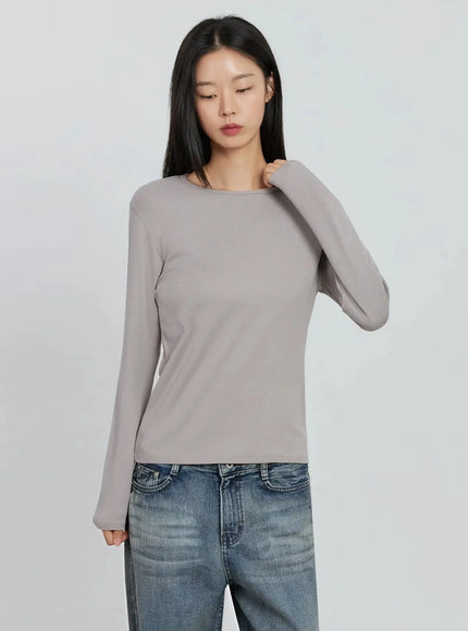 essential-long-sleeve-top-io530 / Gray