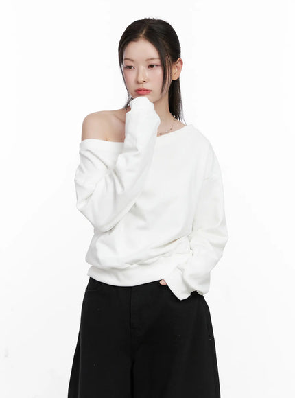 off-shoulder-sweatshirt-co503 / White