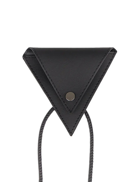 chic-triangle-belt-bag-cl504