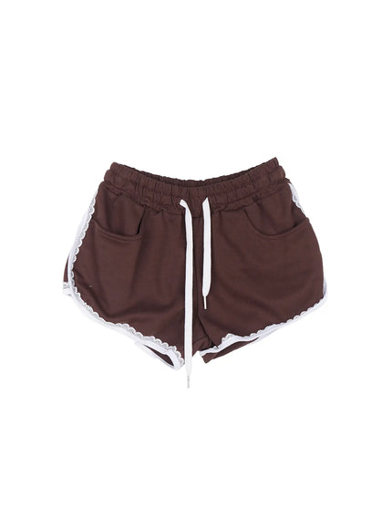 contrast-lace-trim-shorts-cl516 / Brown