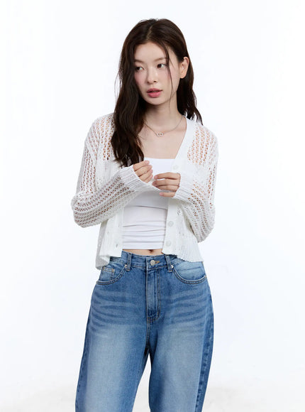 v-neck-buttoned-sweater-cardigan-cu513 / White