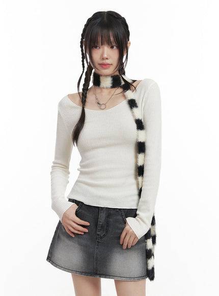 striped-chic-knitted-scarf-in427