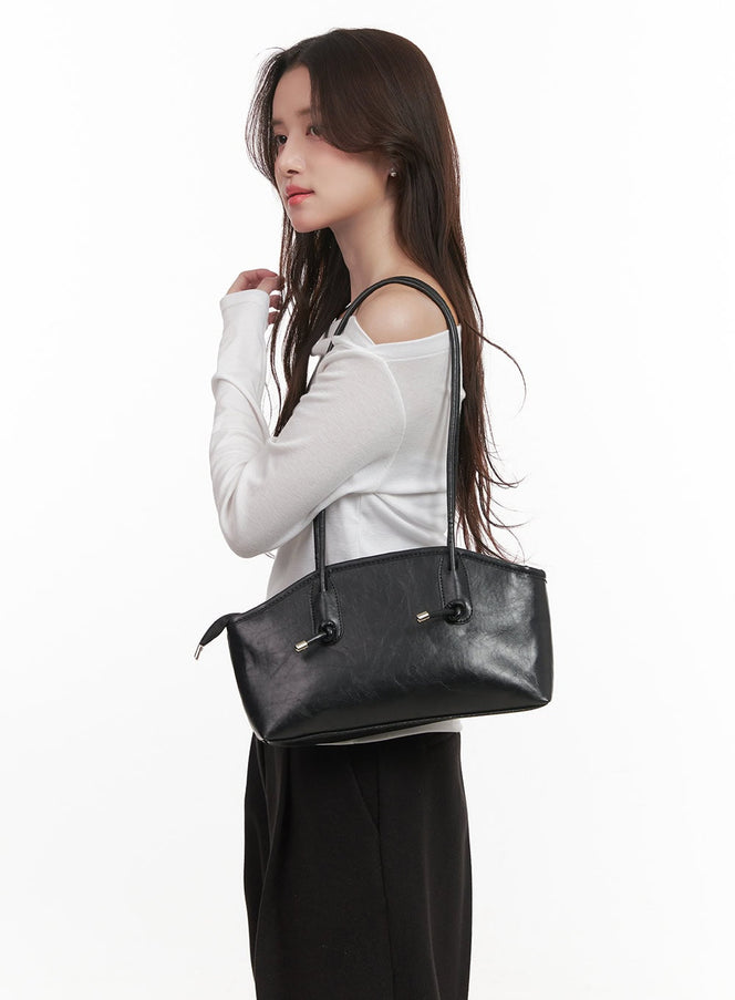 Urban Baguette Shoulder Bag CJ514