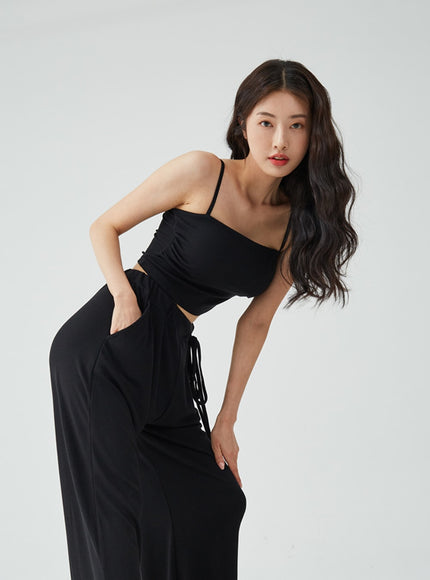 Sleeveless Crop Top IU26