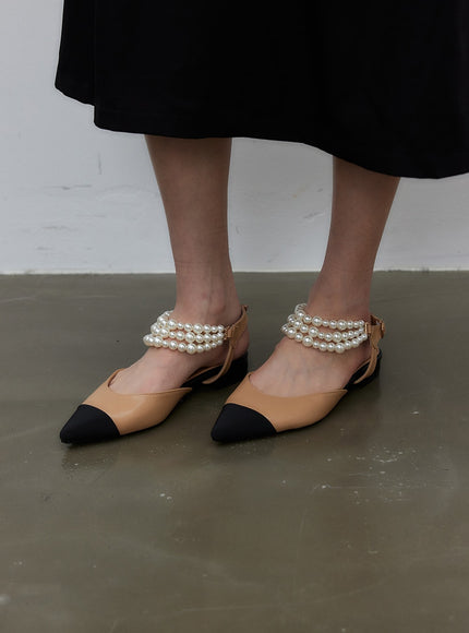 beads-detail-pumps-iy325