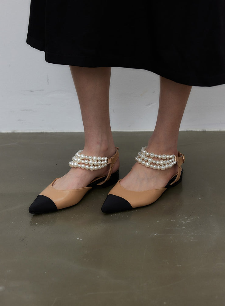 beads-detail-pumps-iy325