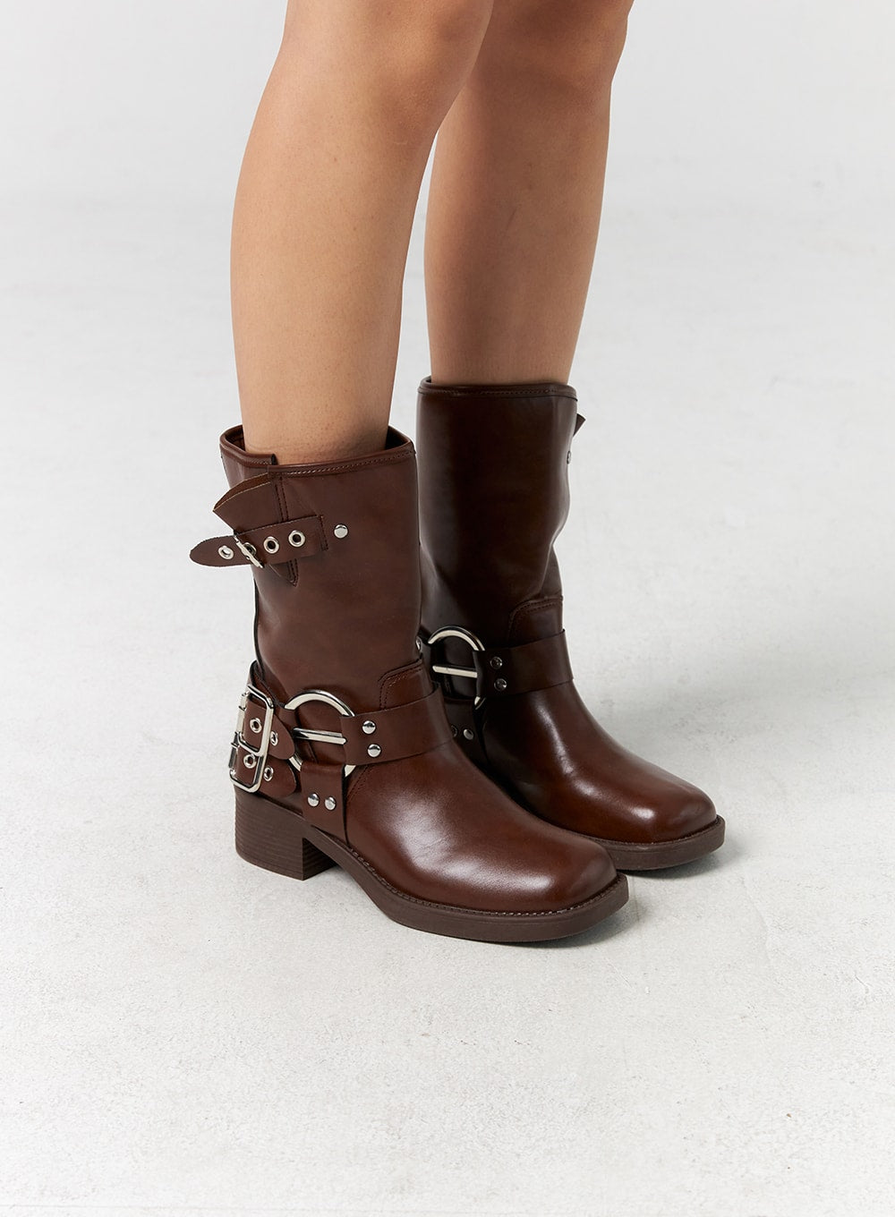 buckle-mid-calf-boots-cg301
