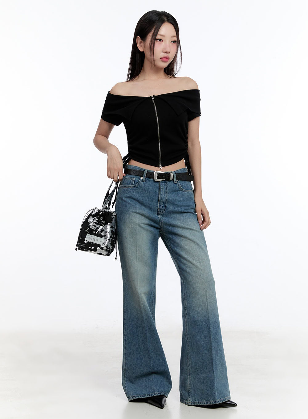 aliya-washed-bootcut-jeans-iu503