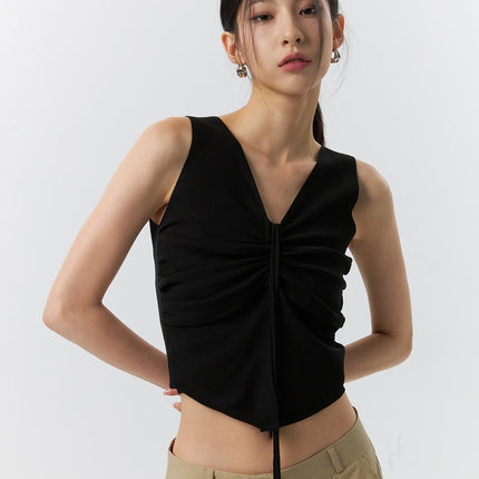 v-neck-sleeveless-top-il321