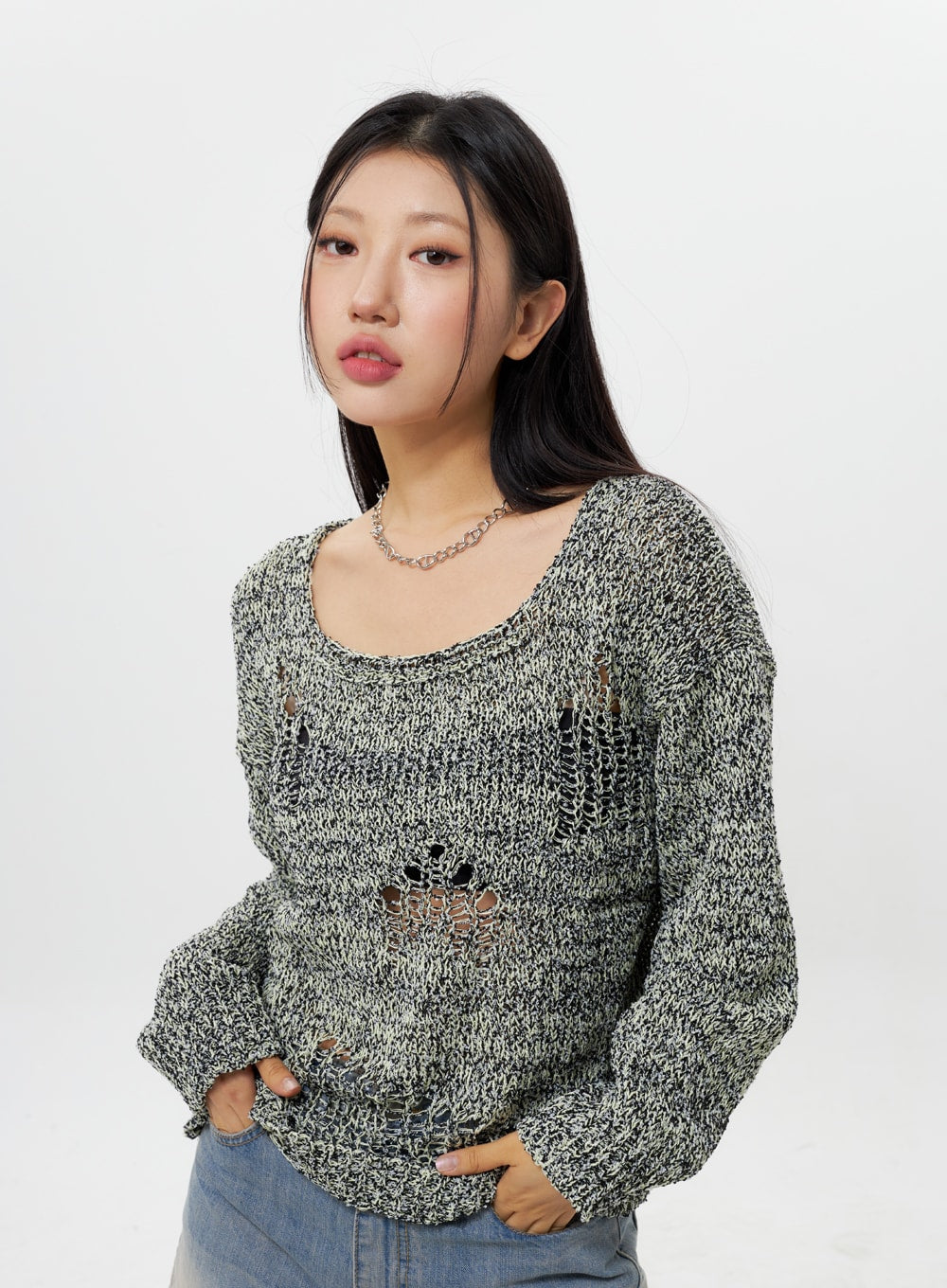 Ripped Sweater IY312