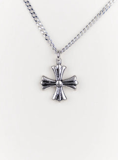 gothic-cross-necklace-in514 / Silver