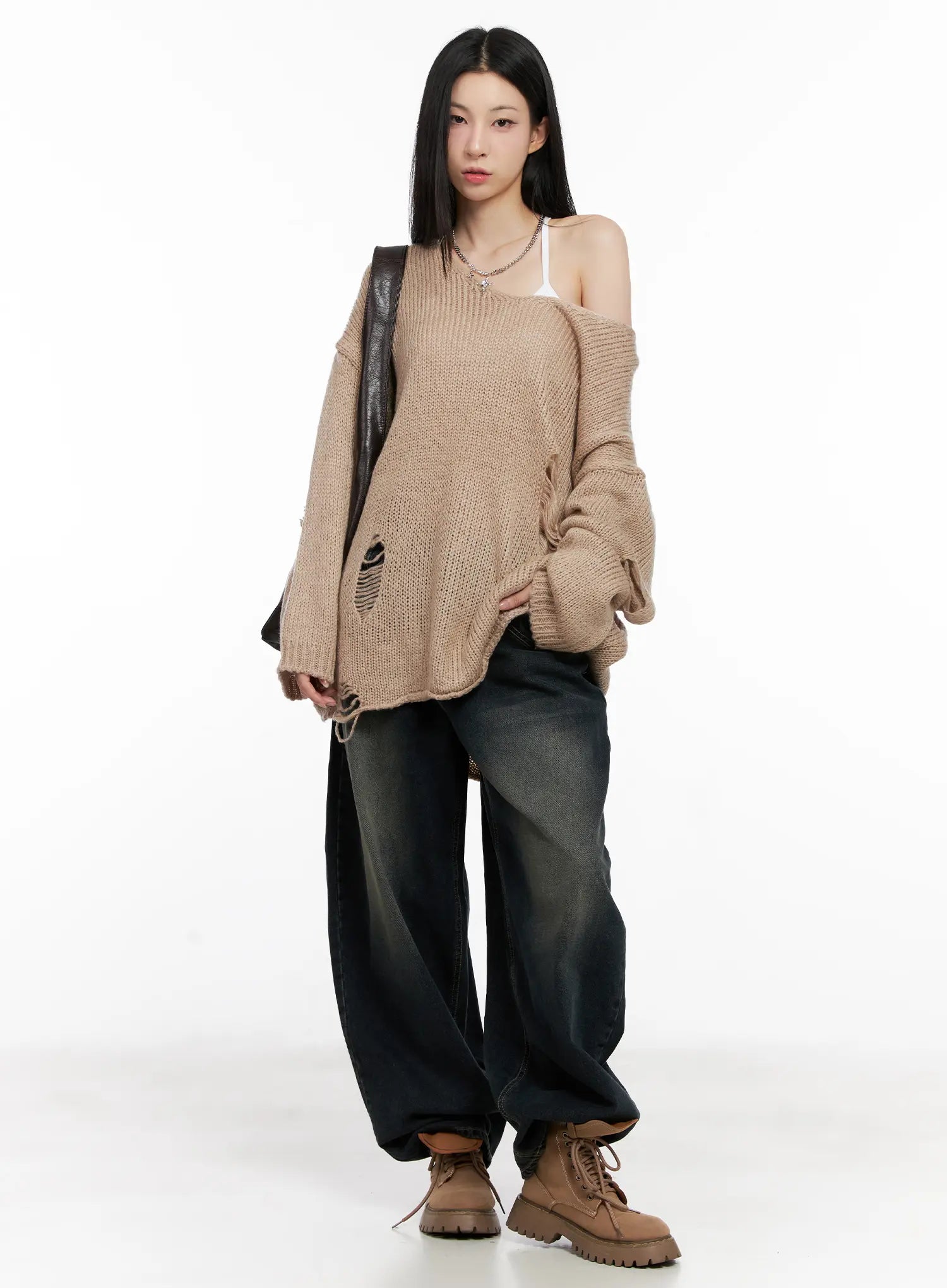 distressed-loose-knit-sweater-cg522 / Beige