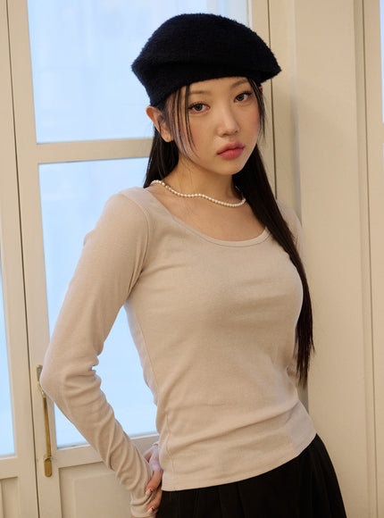 long-sleeve-u-neck-top-od327 / Beige