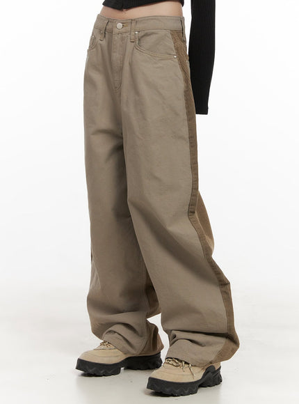 two-tone-corduroy-wide-leg-pants-cd426 / Beige