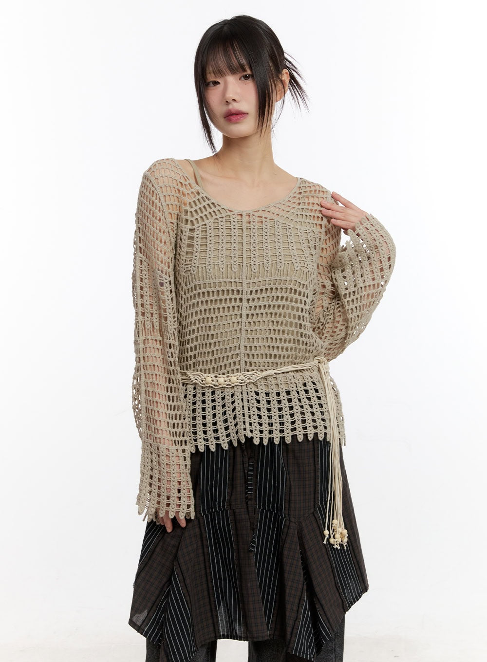 mesh-knit-sweater-with-belt-and-tank-top-ca508 / Beige