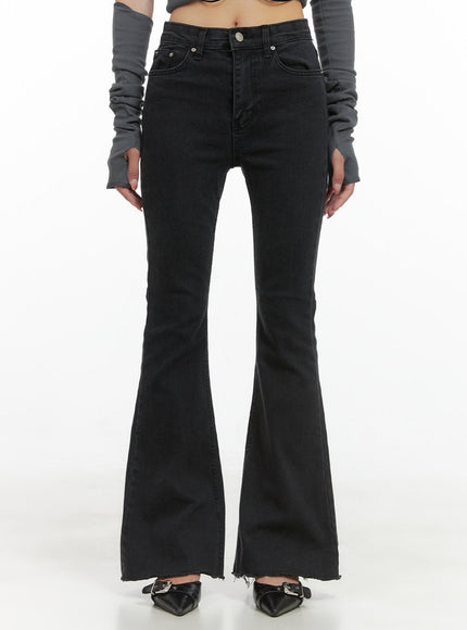 kiki-banded-waist-slim-bootcut-jeans-cg430 / Black