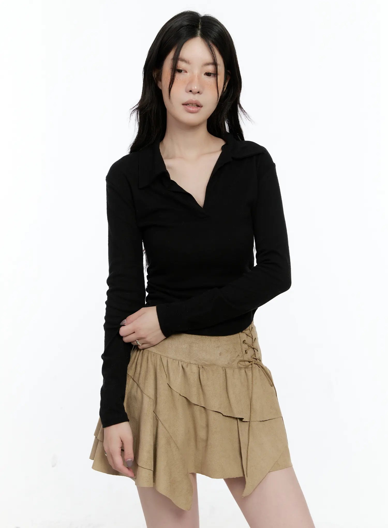 basic-polo-neck-long-sleeve-top-cn517 / Black