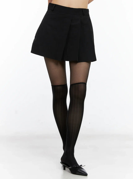 pleated-a-line-mini-skirt-cl529 / Black