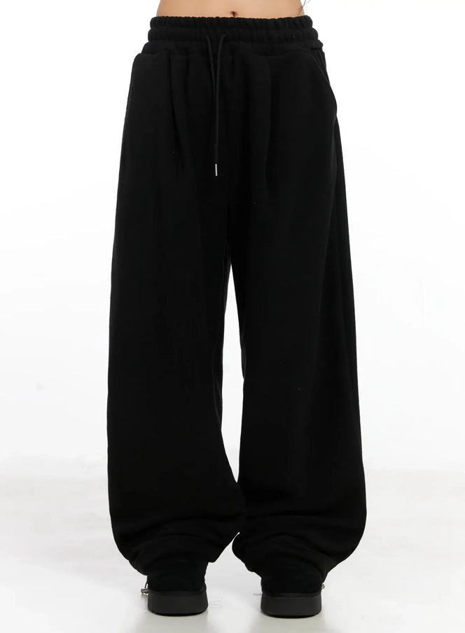 kessler-fleece-wide-leg-sweatpants-in528 / Black