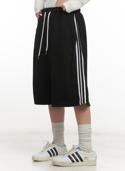 striped-midi-track-shorts-cf525 / Black