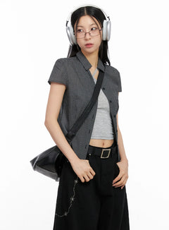 gingham-button-up-short-sleeve-top-ig508 / Black