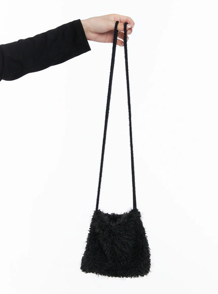 juliet-mini-boucle-shoulder-bag-cs529 / Black