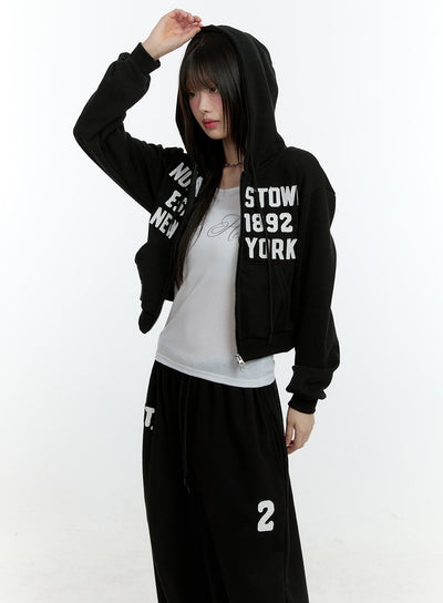 embroidered-zip-up-crop-hooded-jacket-cf506 / Black