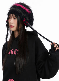 star-knit-beanie-in503 / Black