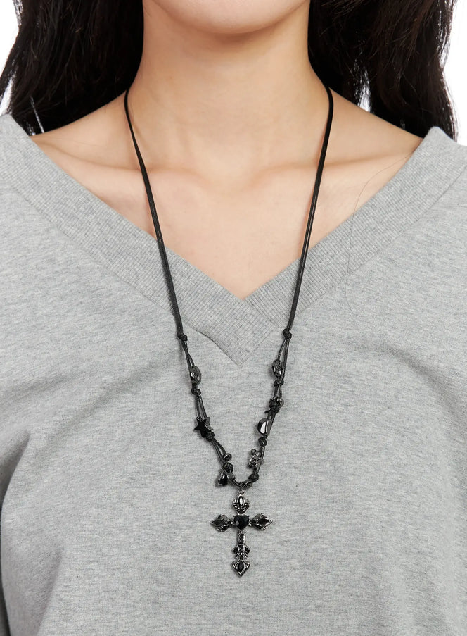 Bold Metallic Pendant Cord Necklace IN510