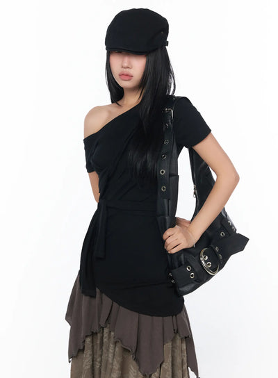 asymmetric-tie-wrap-top-cy513 / Black