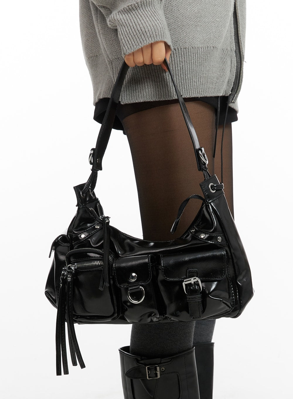 chic-faux-leather-pocket-shoulder-bag-cm408 / Black