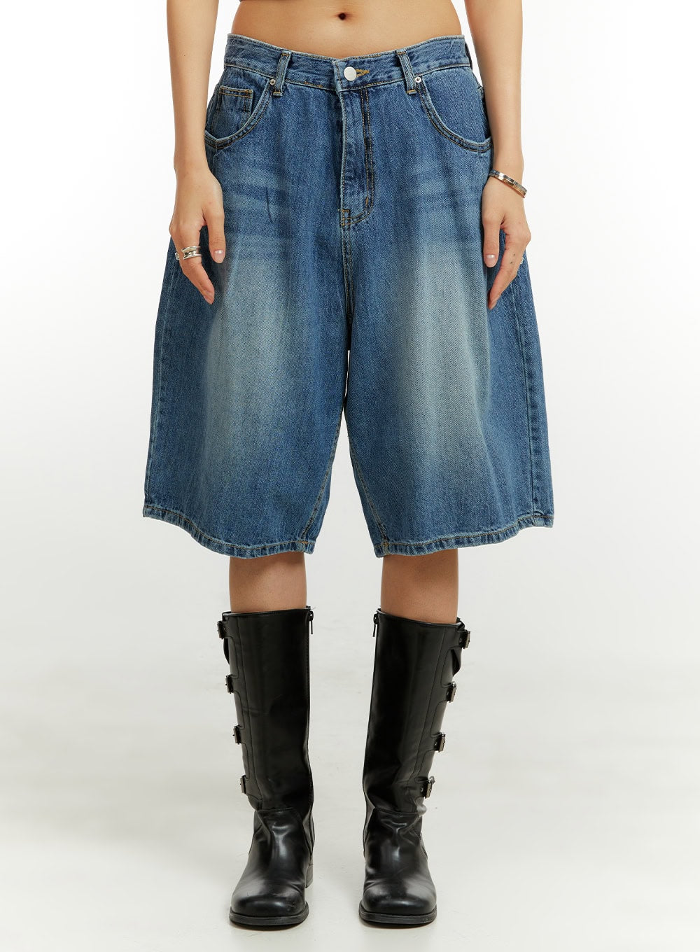 low-rise-bermuda-jorts-cu421 / Blue