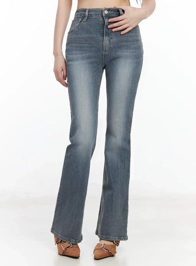 chlo-high-rise-bootcut-jeans-im523 / Blue