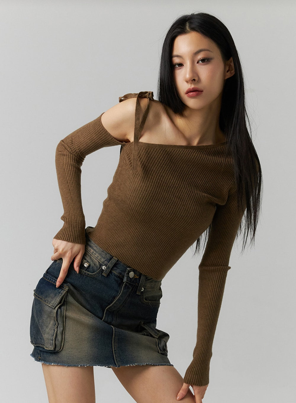 asymmetrical-shoulder-knit-top-id306 / Brown