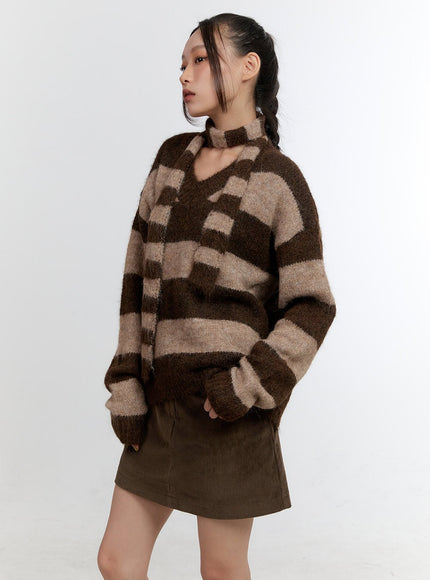 comfy-striped-v-neck-sweater-with-muffler-cn401 / Brown