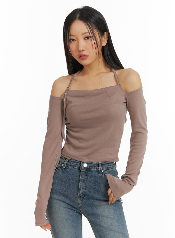 buckle-off-shoulder-crop-top-cj426 / Dark beige