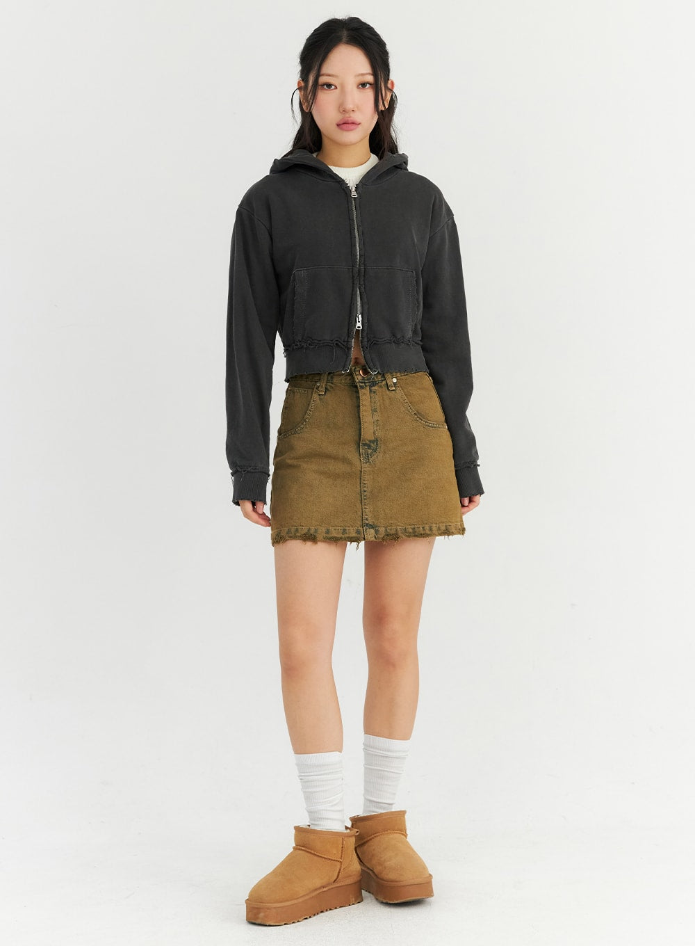 washed-destroyed-denim-mini-skirt-cn303 / Dark beige