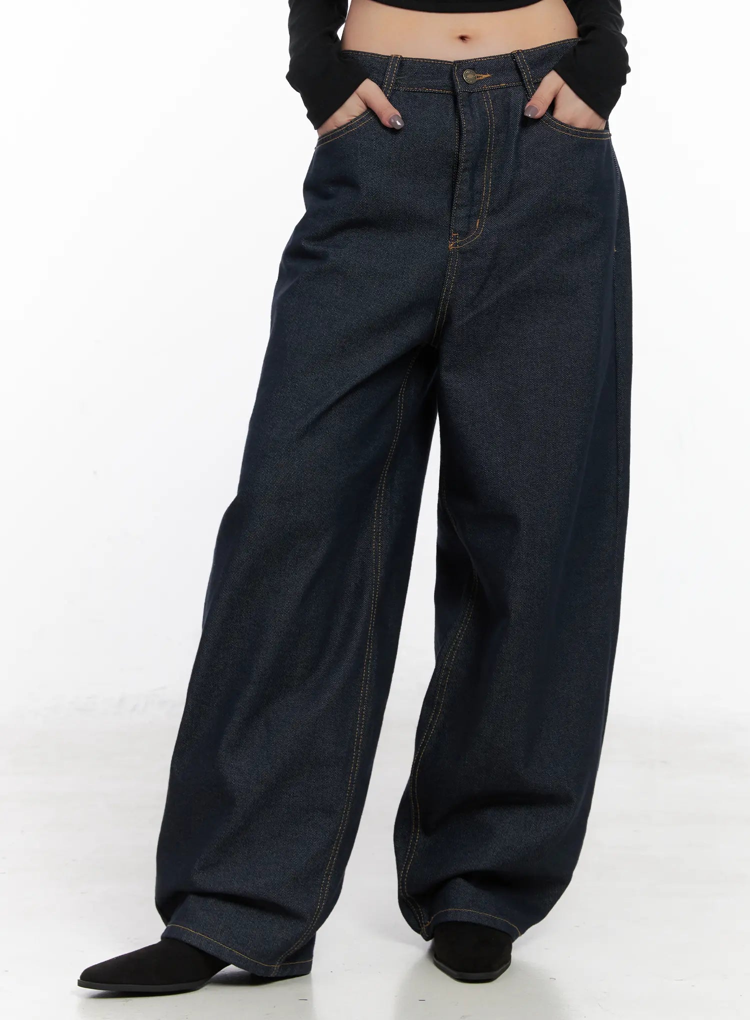 Heaven Wide-Leg Dark Washed Jeans CN513 - Acubi style | LEWKIN Heaven Wide-Leg Dark Washed Jeans CN513 - Acubi style | LEWKIN