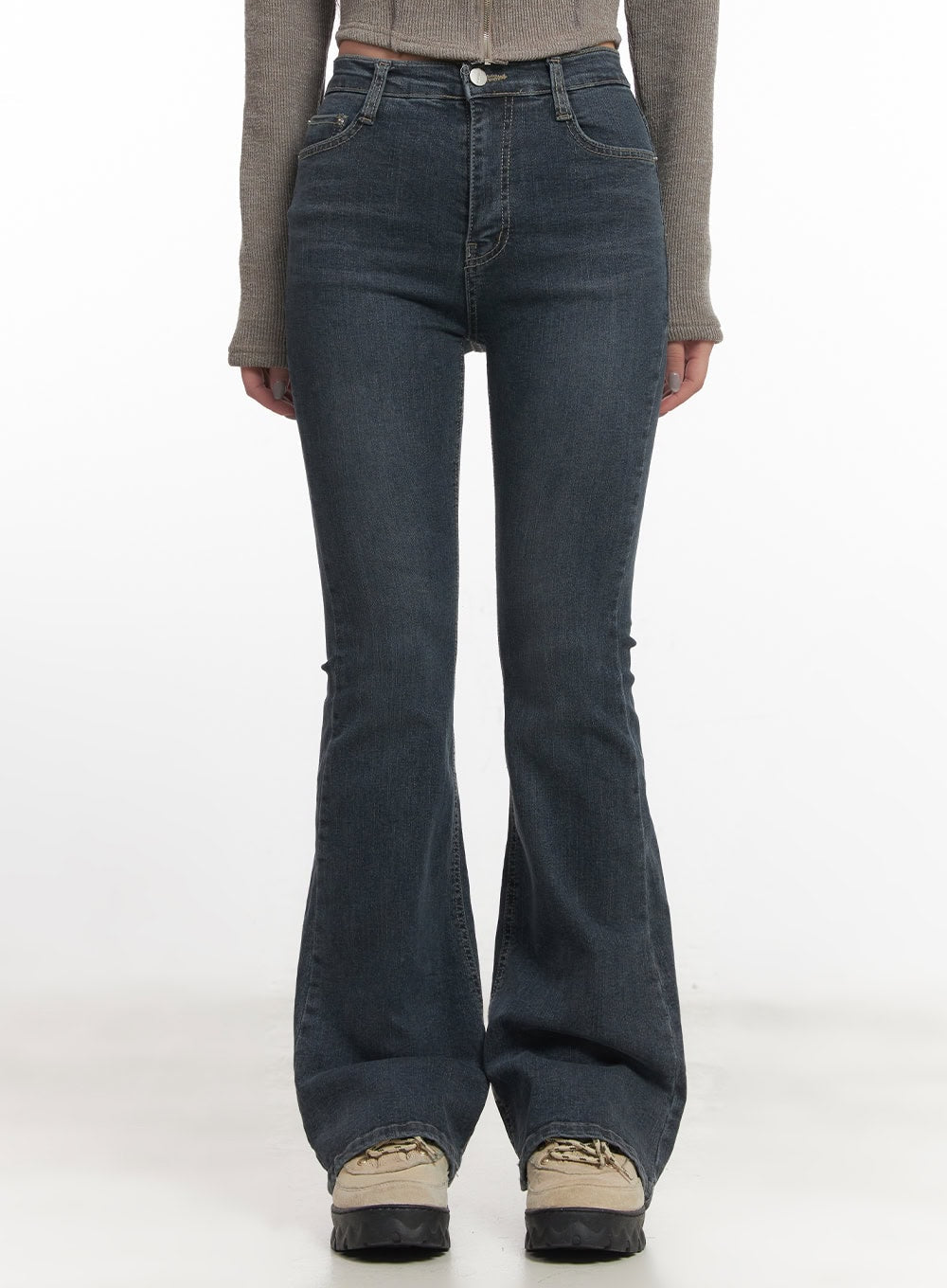 Lucienne Contour Flared Jeans CF524