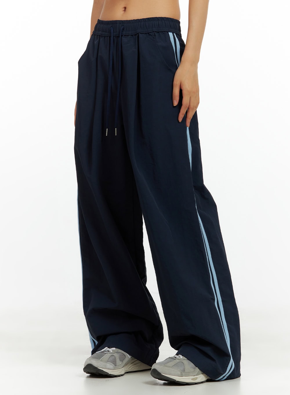 nylon-string-track-pants-cu420 / Dark blue